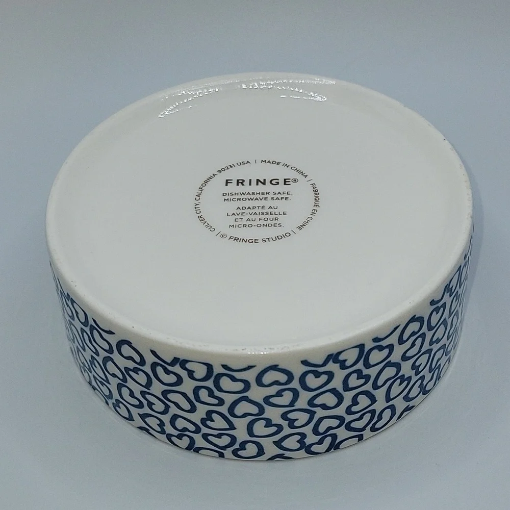 Fringe STUDIO dog or cat pet bowl. Blue hearts. 5